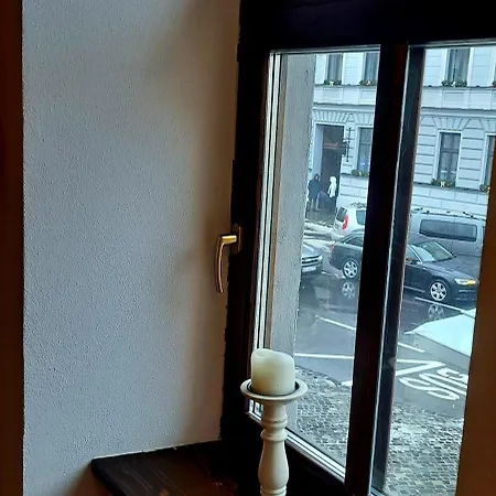 Hanul Rosu Apartman Brassó