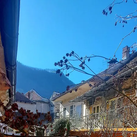 Hanul Rosu Apartman Brassó