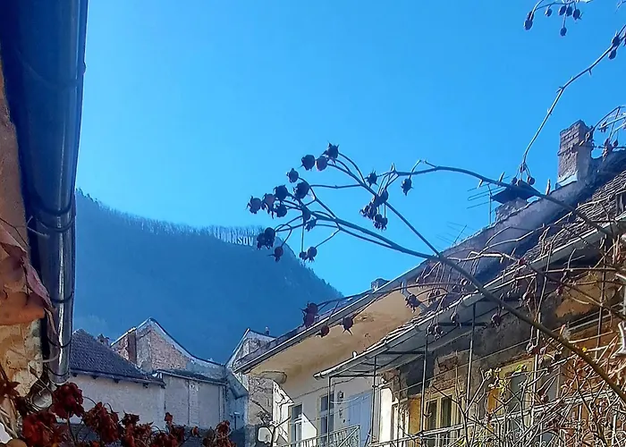 Hanul Rosu Apartman Brassó